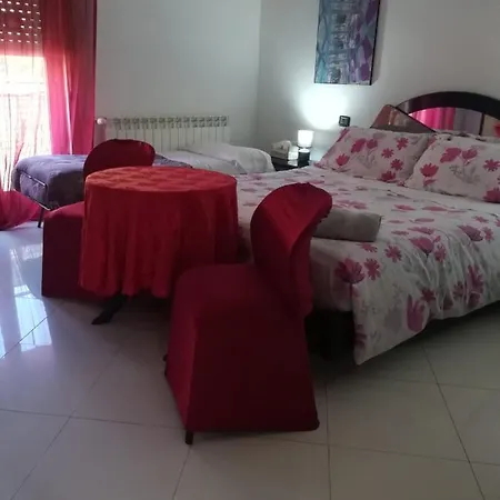 Casa Silvia Guest house *