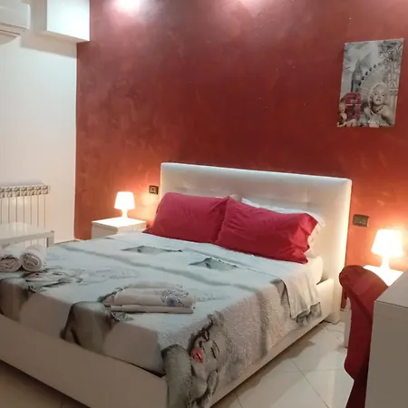 Konukevi Casa Silvia Caltagirone