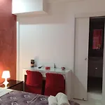 Casa Silvia 3* Caltagirone
